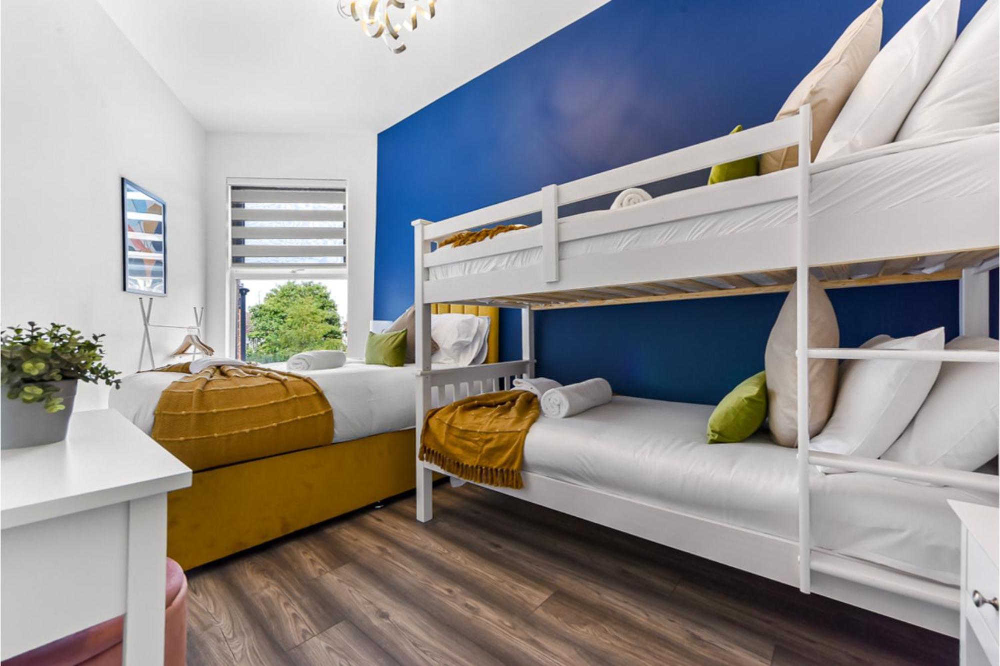 Apartament Stylish And Family Friendly 3 Bedroom *